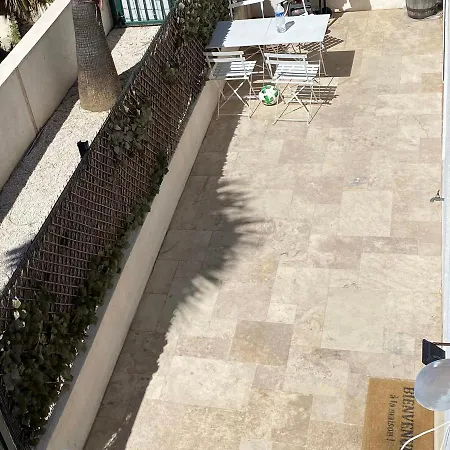 Neuf, 2 Chambres, Terrasse Plein Sud A アパート *